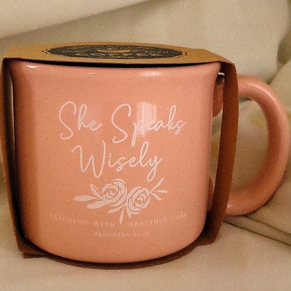 She speaks wisely coffee tea mug NWT